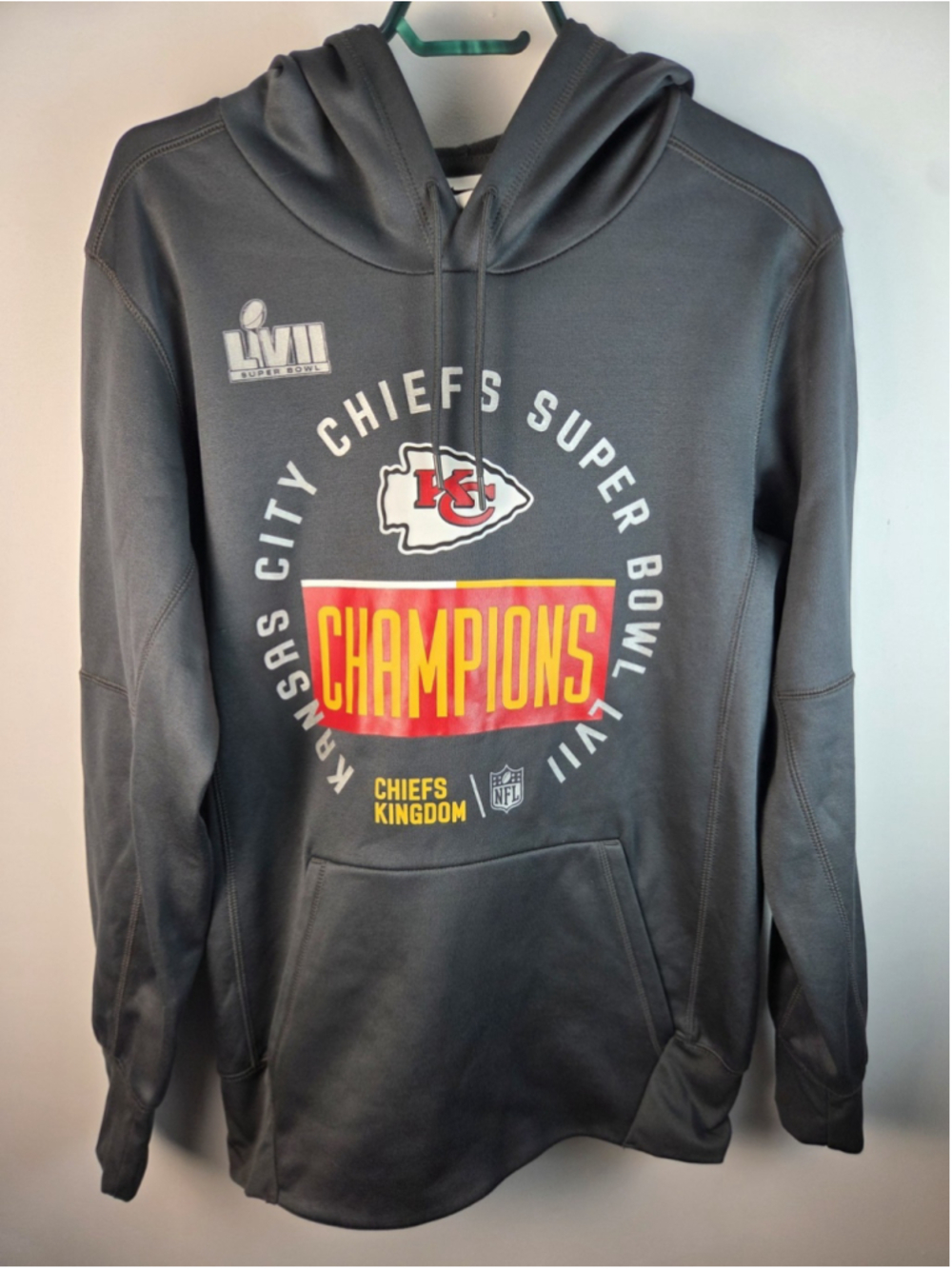 NFL Kansas City Chiefs Nike Men Hoodies Small Superbowl LVII Champions